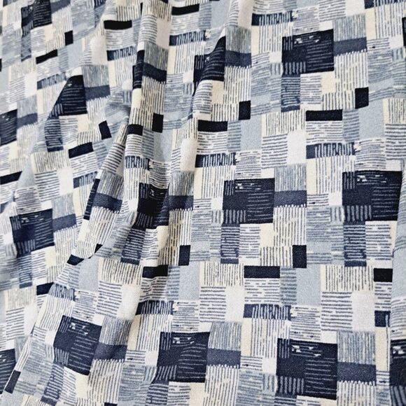 LulaRoe Women's Geometric Print Black Lavender Maxi Skirt Modest Casual sz 3XL - Picture 7 of 7